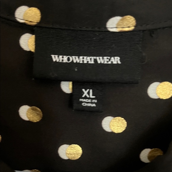 Who What Wear Black Shirt with Gold Dots - Picture 4 of 6